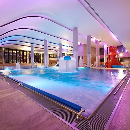 Vacationclub Platan 8 D 11 슈비노우이스쳬